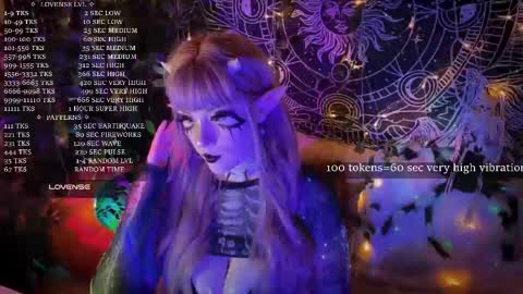 Snapshot of mirareed chatting on 11/20/25, 06:13 mirareed online show from 11/20/25, 06:13