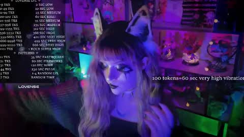 Snapshot of mirareed chatting on 12/14/25, 06:56 mirareed online show from 12/14/25, 06:56