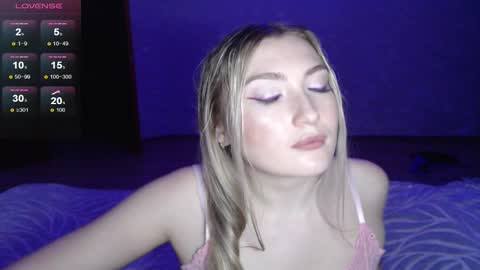 Snapshot of miraroy chatting on 03/05/26, 07:10 Mira online show from 03/05/26, 07:10