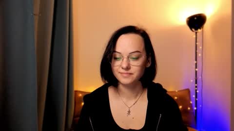 MiraSkyy online show from 11/02/25, 05:26