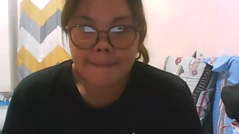 mireille_27 online show from 09/18/25, 09:55