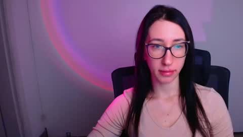 Mariam online show from 12/03/25, 06:43