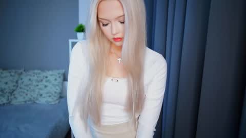 Elsa online show from 10/15/25, 06:30