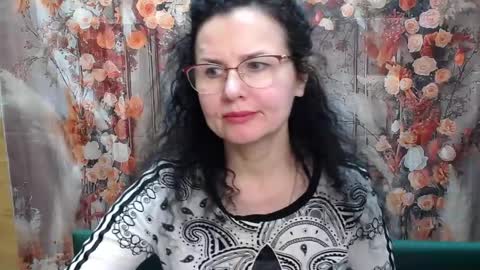 Miroslava Happi online show from 04/24/26, 07:22