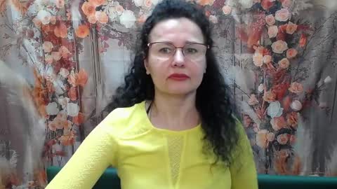 Miroslava Happi online show from 04/30/26, 06:42