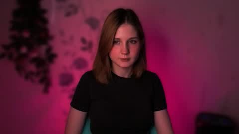 Snapshot of mirrameow chatting on 02/06/26, 09:18 Mira online show from 02/06/26, 09:18