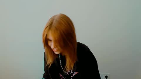 misaki_chan_ online show from 09/25/25, 07:12