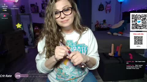 Snapshot of mischiefmuse chatting on 01/16/25, 05:11 Mischief Muse online show from 01/16/25, 05:11