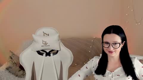 Misha online show from 12/04/25, 07:06