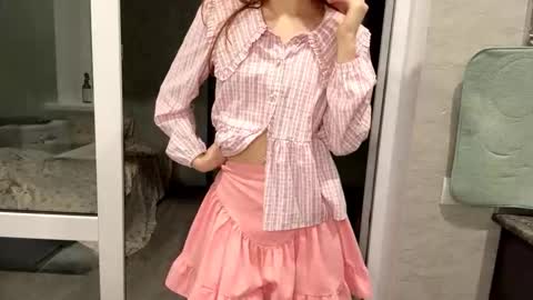 Molly online show from 10/11/25, 04:05