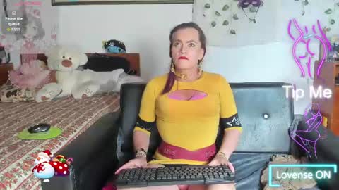 Mishell Bons online show from 06/09/26, 11:16