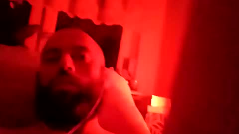 Snapshot of misieq91 chatting on 10/19/25, 11:27 misieq91 online show from 10/19/25, 11:27