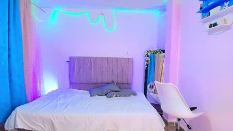 Snapshot of misofialeal chatting on 02/27/26, 06:19 misofialeal online show from 02/27/26, 06:19