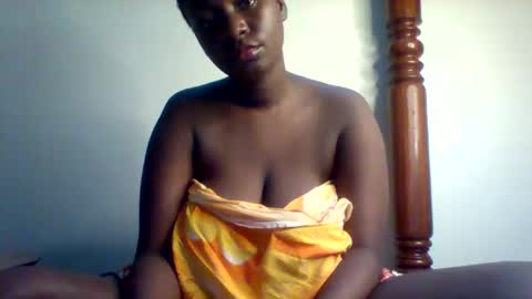 miss440 online show from 09/17/25, 08:32