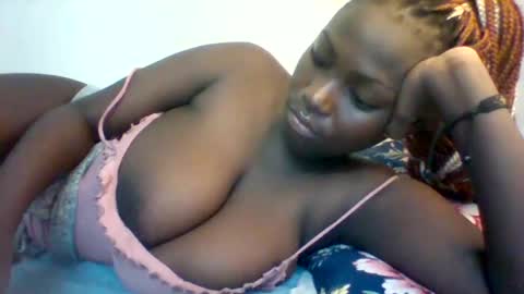 miss440 online show from 10/17/25, 03:03