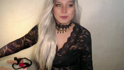 Snapshot of miss_4cuck_ chatting on 06/26/26, 09:46 miss_4cuck_ online show from 06/26/26, 09:46