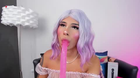 Allison online show from 11/22/25, 11:09