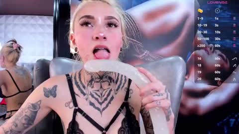 miss___angel online show from 02/15/25, 06:23