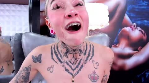 miss___angel online show from 03/11/25, 12:22