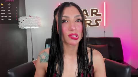 Snapshot of miss___evangeline chatting on 04/24/26, 02:36 Evangeline online show from 04/24/26, 02:36