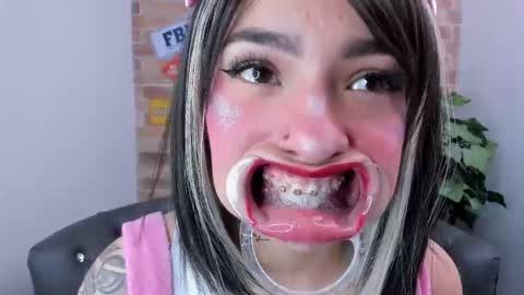 Abigail online show from 10/09/25, 09:46