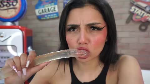 Snapshot of miss__anastasia chatting on 06/05/26, 11:05 Anastisia online show from 06/05/26, 11:05
