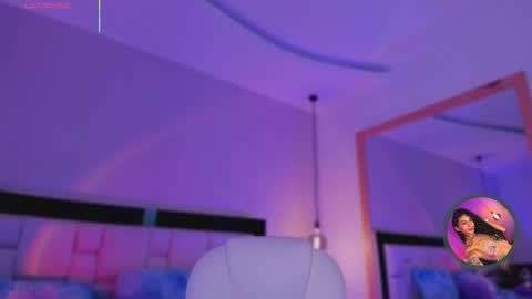 Charlotte online show from 09/23/25, 03:53