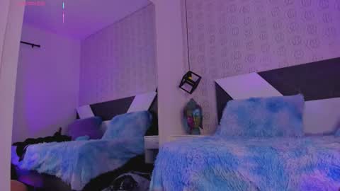 Charlotte online show from 10/24/25, 04:31