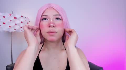 Daphne online show from 09/22/25, 02:35