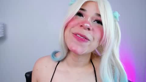 Daphne online show from 10/23/25, 06:17