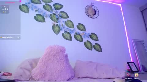          online show from 10/07/25, 10:07