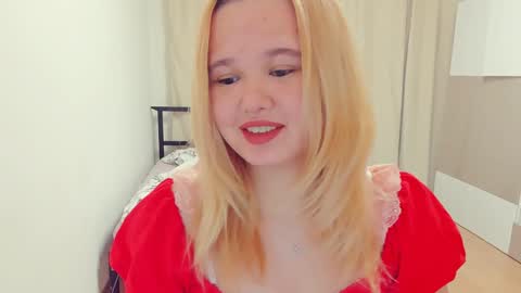 miss__selena online show from 01/19/25, 02:59