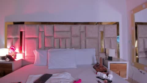 Miss Abigail  online show from 10/13/25, 12:38