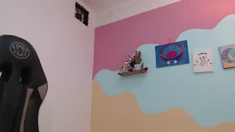 Akemi 3 online show from 02/12/25, 05:16