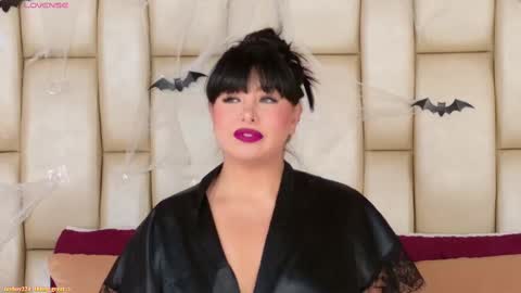 Snapshot of miss_alexxxa_ chatting on 10/04/25, 07:01 Alexa online show from 10/04/25, 07:01