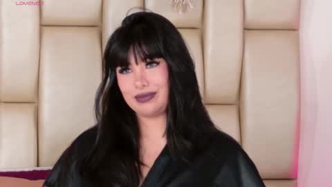 Snapshot of miss_alexxxa_ chatting on 11/18/25, 07:18 Alexa online show from 11/18/25, 07:18