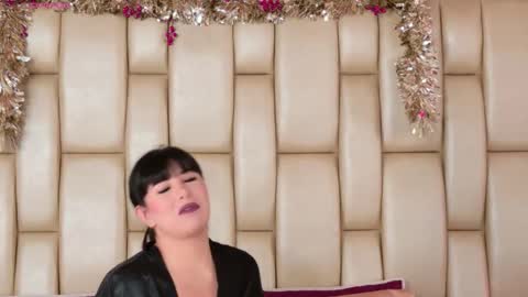 Snapshot of miss_alexxxa_ chatting on 11/30/25, 07:18 Alexa online show from 11/30/25, 07:18