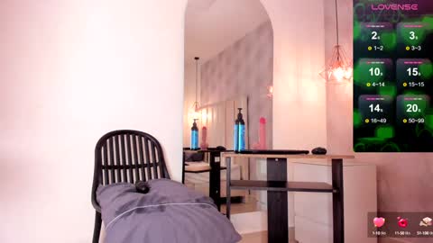 Amber  online show from 12/26/24, 10:16