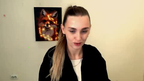 Angelina online show from 09/17/25, 05:53