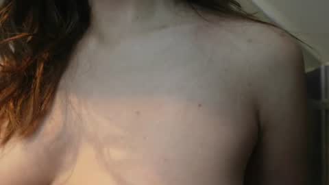 Snapshot of miss_ann_1 chatting on 08/04/26, 03:32 miss_ann_1 online show from 08/04/26, 03:32