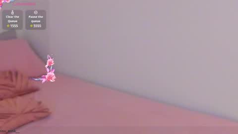 Snapshot of miss_anna__ chatting on 02/26/25, 11:15 Anna online show from 02/26/25, 11:15