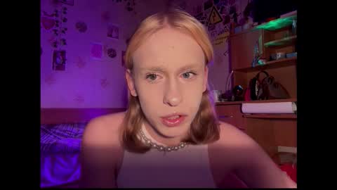 Anya online show from 01/16/26, 05:44