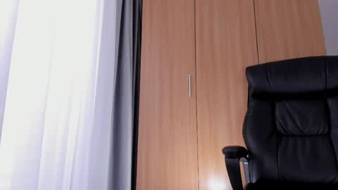 Ivy online show from 05/08/26, 11:15