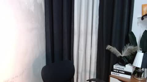 Snapshot of miss_briella chatting on 06/14/26, 05:15 Briella online show from 06/14/26, 05:15