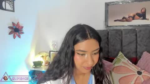 lucy 3 online show from 04/29/26, 01:53