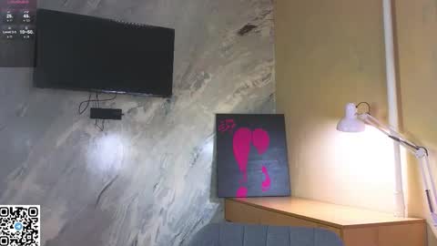 Sandy online show from 10/11/25, 12:32