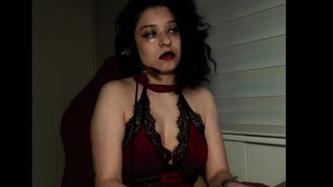 Miss Carmila online show from 10/03/25, 11:35