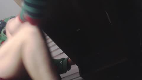 Miss Carmila online show from 12/04/25, 02:43