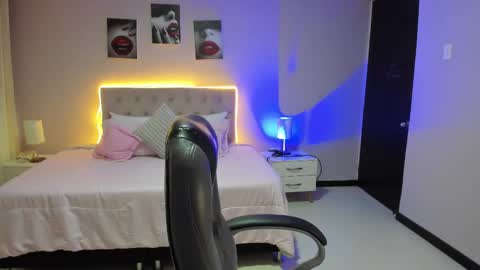 Snapshot of miss_cataleya__ chatting on 03/29/26, 11:32 Cataleya online show from 03/29/26, 11:32