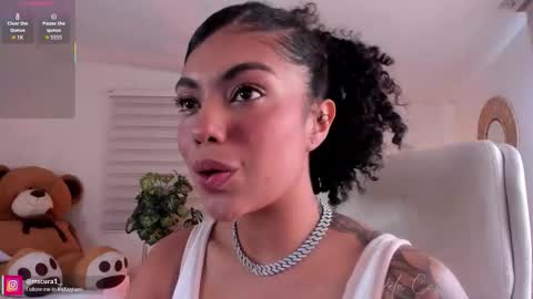 Snapshot of miss_curazao chatting on 11/28/25, 01:03 CANDELA CASTRO online show from 11/28/25, 01:03